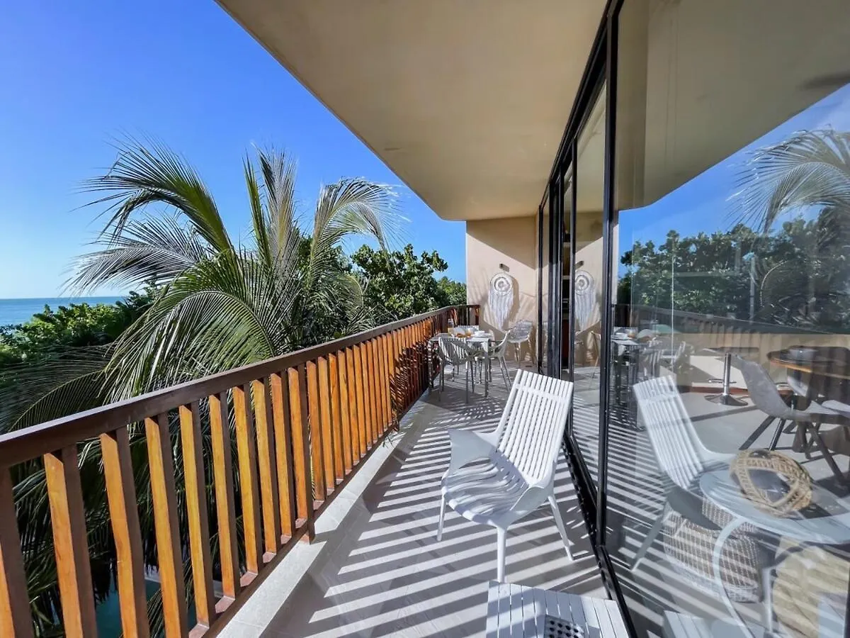 Garden 2Br Apt Steps From The Beach With Pool View جزيرة هول بوكس شقة